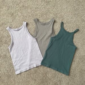 Grey purple and blue Dynamic tank tops